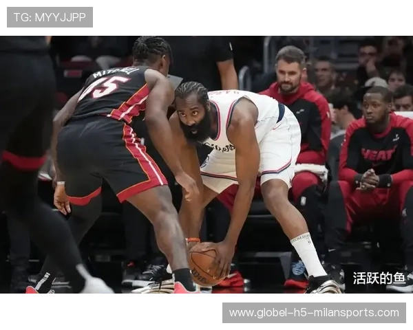 快船遭老鹰逆转爆冷!哈登燃尽三双仍无力回天 快船遭老鹰逆转爆冷!哈登燃尽三双仍无力回天