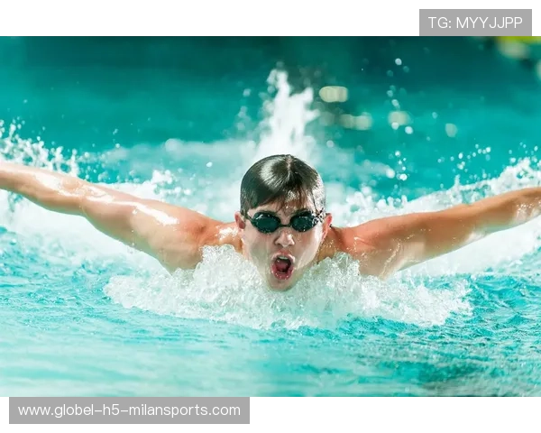 游泳队员心肺能力爆炸支撑逆风夺冠