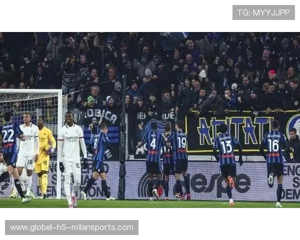 AC米兰C罗赛前风波引发战术变动讨论