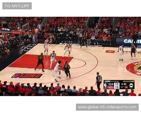 巴特勒抢断后快攻反击，热火再次扩大分差