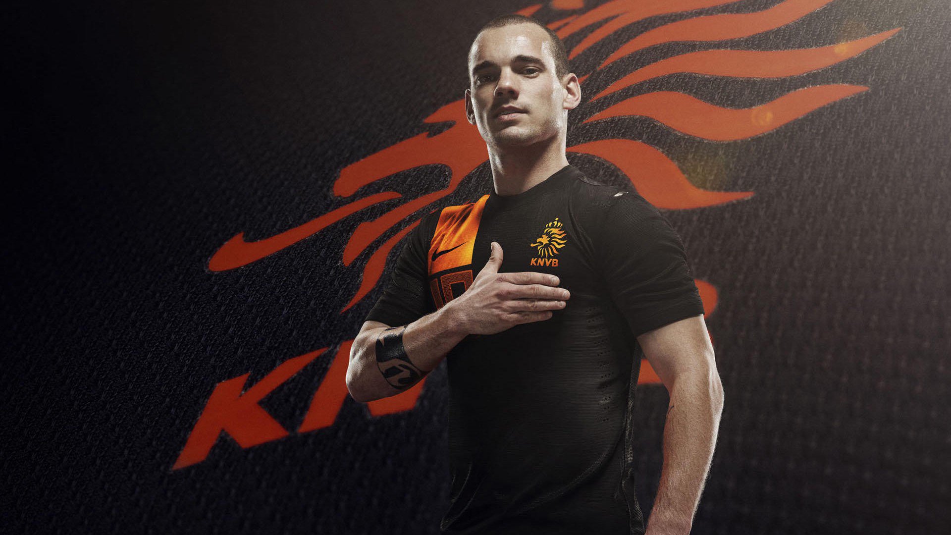 张伟丽鼓励更多女孩尝试格斗运动，张伟丽的格斗视频